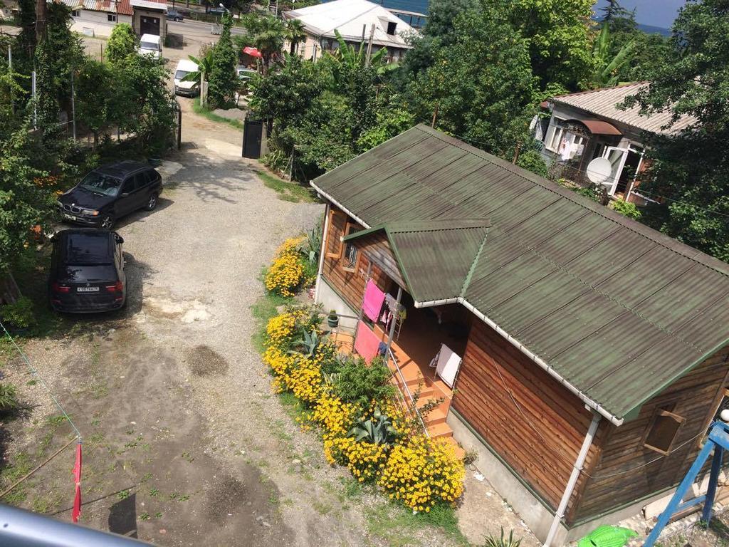 Wooden Cottage Makhinjauri Buitenkant foto